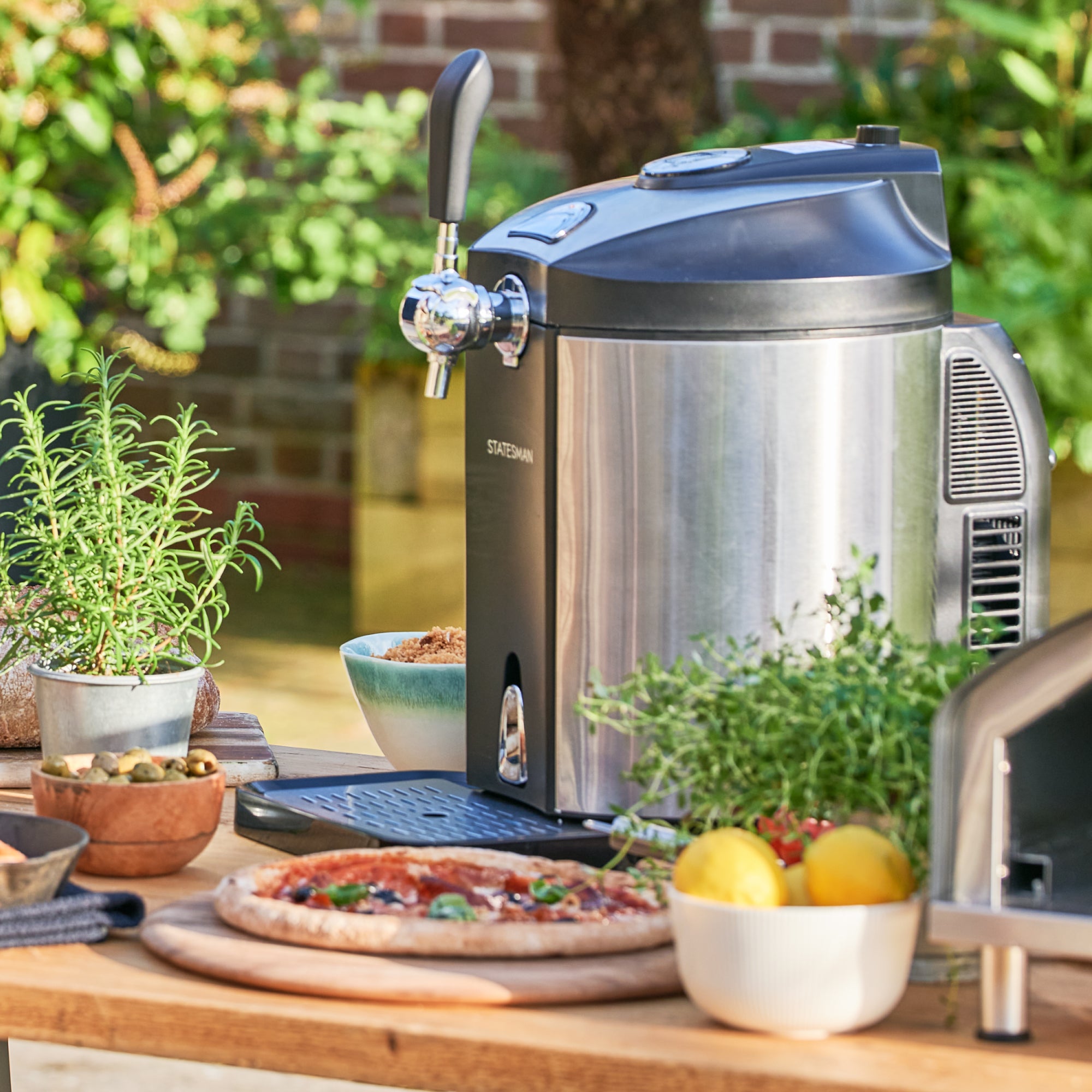 How to Use a 5 Litre Keg Beer Dispenser